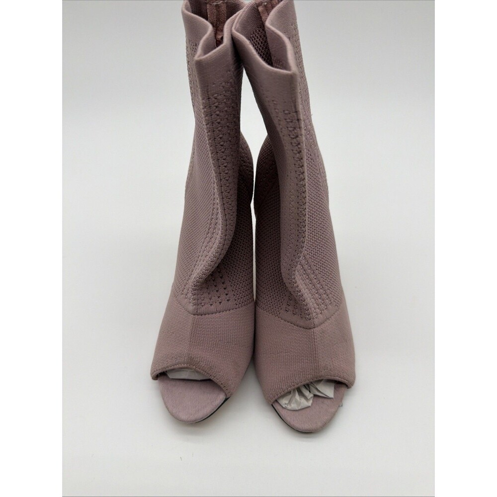 Nicole Miller Lavender Slip On Peep Toe Knit Boots Women Heels Size 8 Stiletto